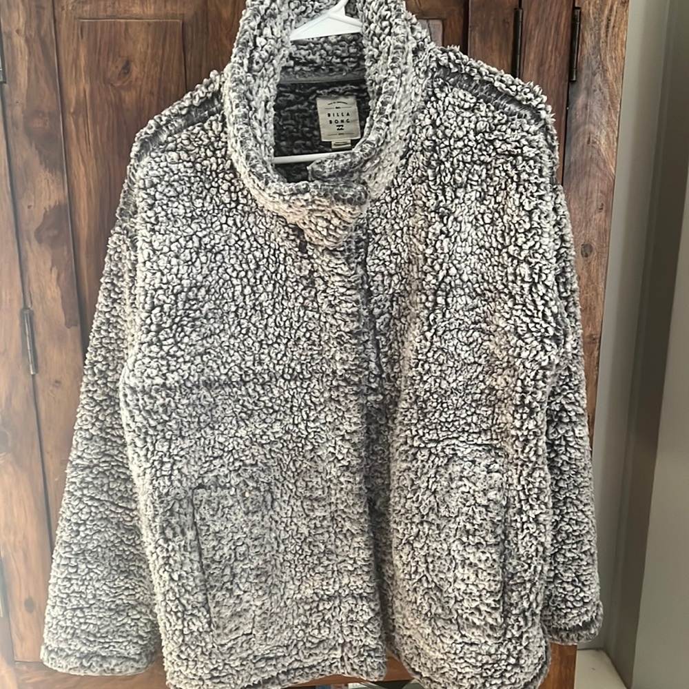 Billabong fleece jacket